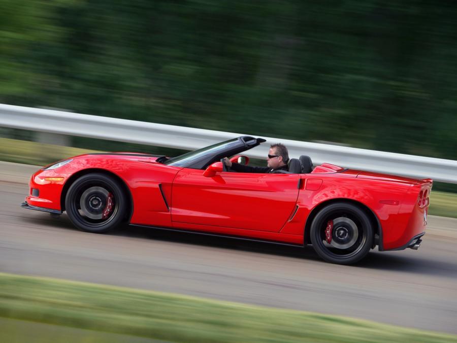  Chevrolet Corvette 427 Convertible 2012 года  (фото 3 из 16)